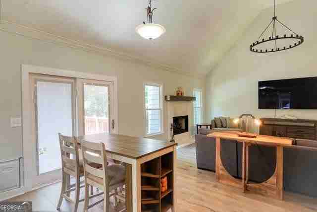 335 Butterfield Ln - Photo 5 of 28