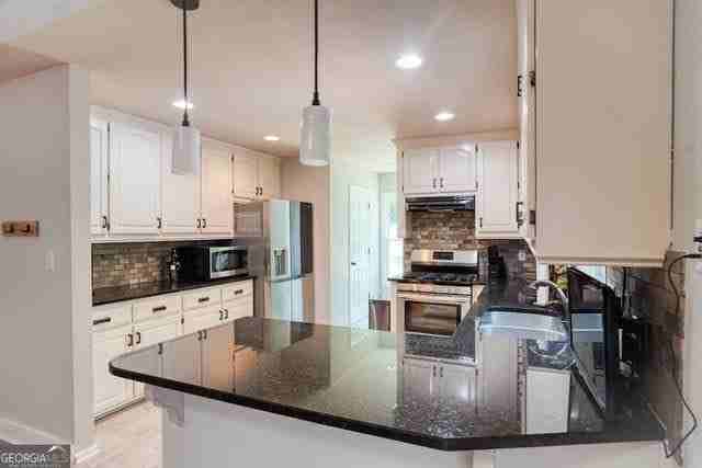 335 Butterfield Ln - Photo 7 of 28