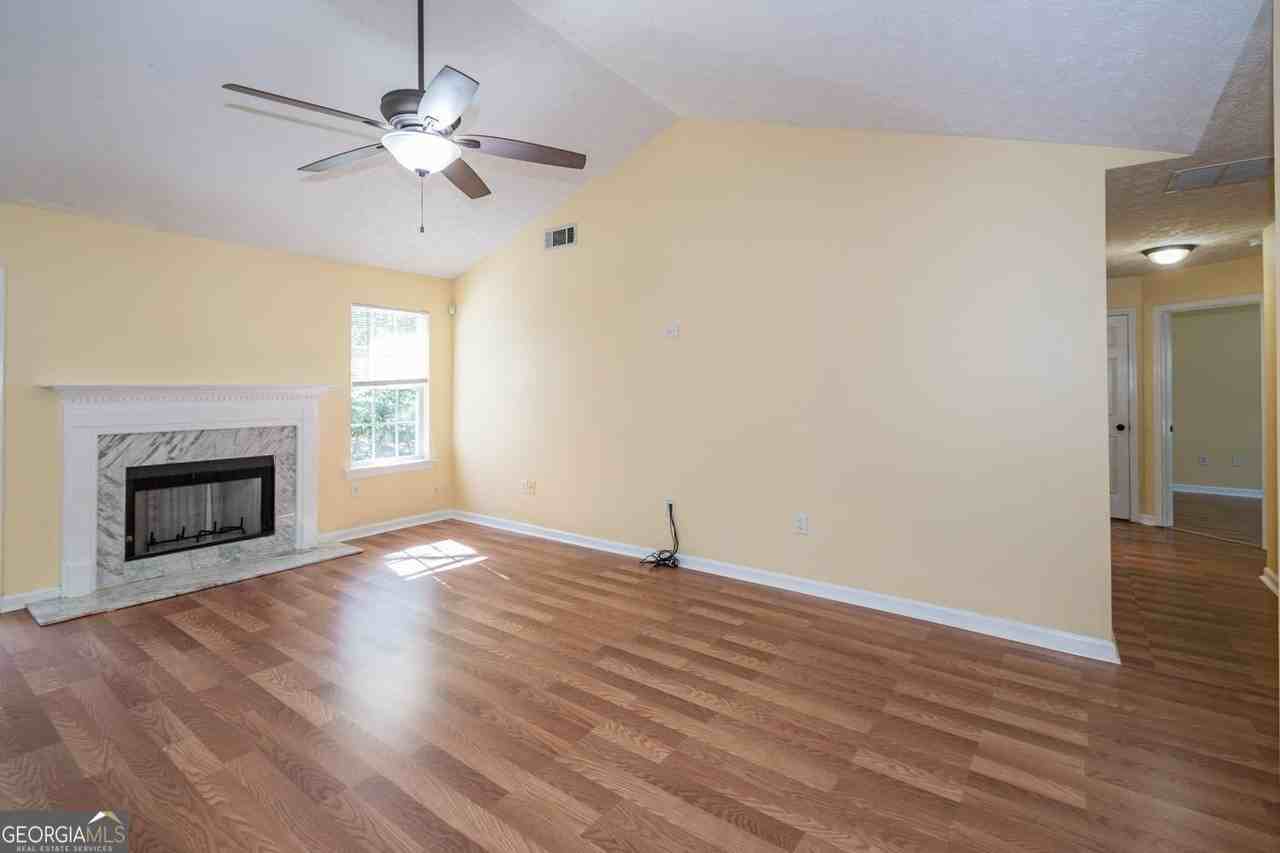 118 Jimmy Reynolds Dr - Photo 6 of 27