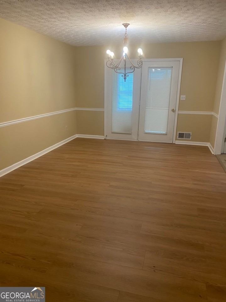218 Benton Flds - Photo 5 of 12
