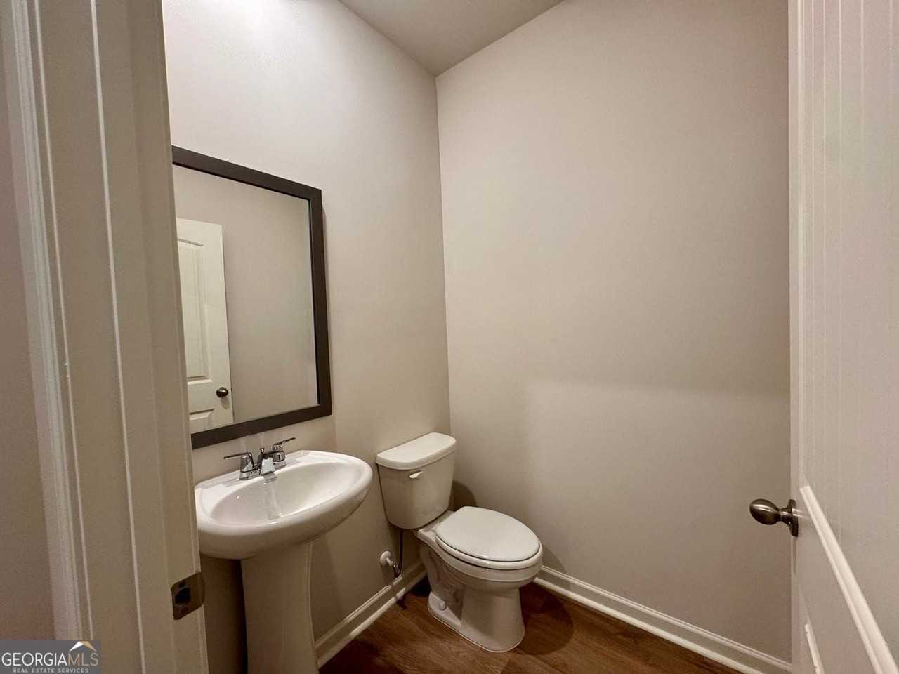 24 Berryville Dr - Photo 5 of 18