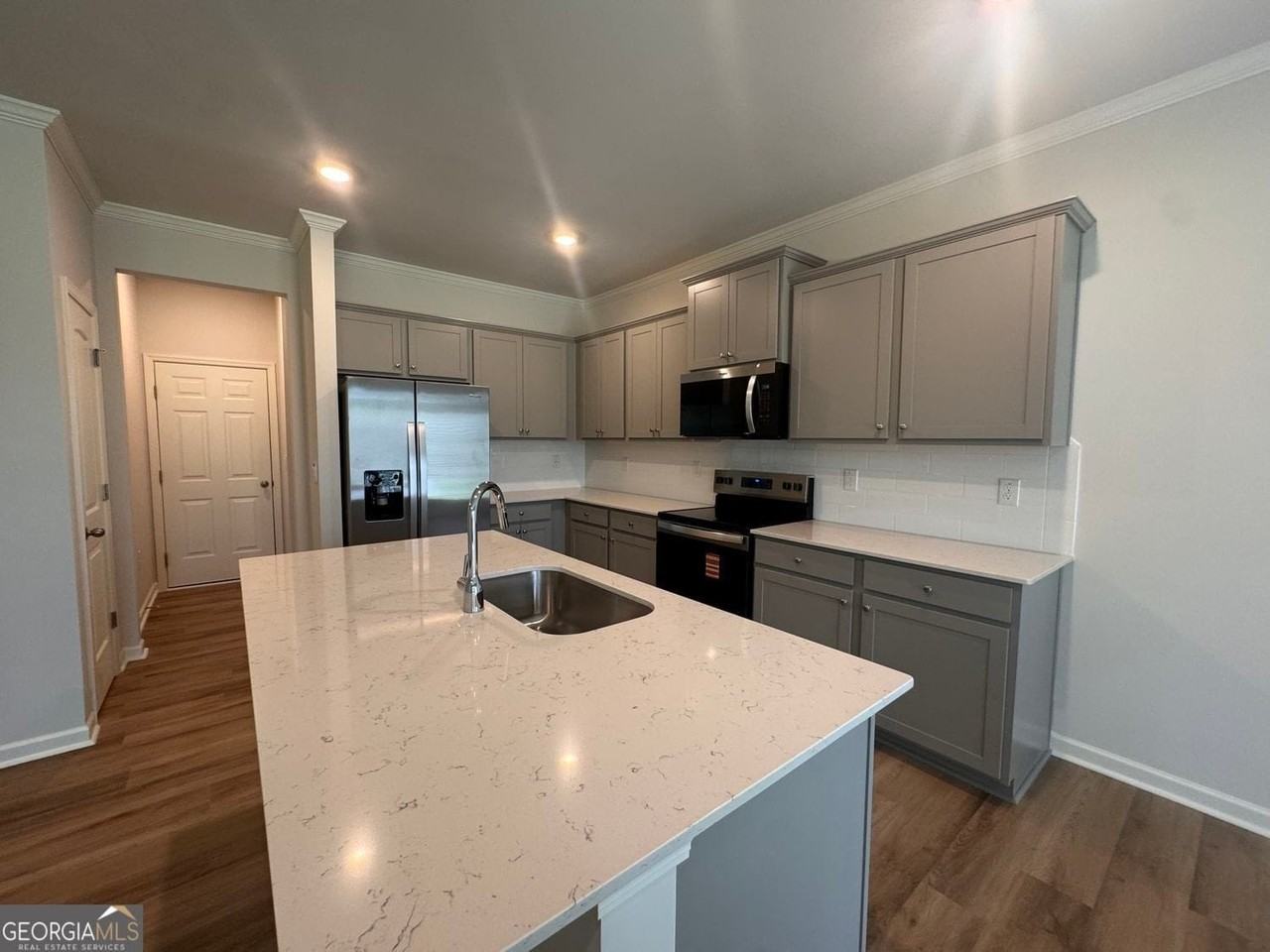 22 Berryville Dr - Photo 6 of 22