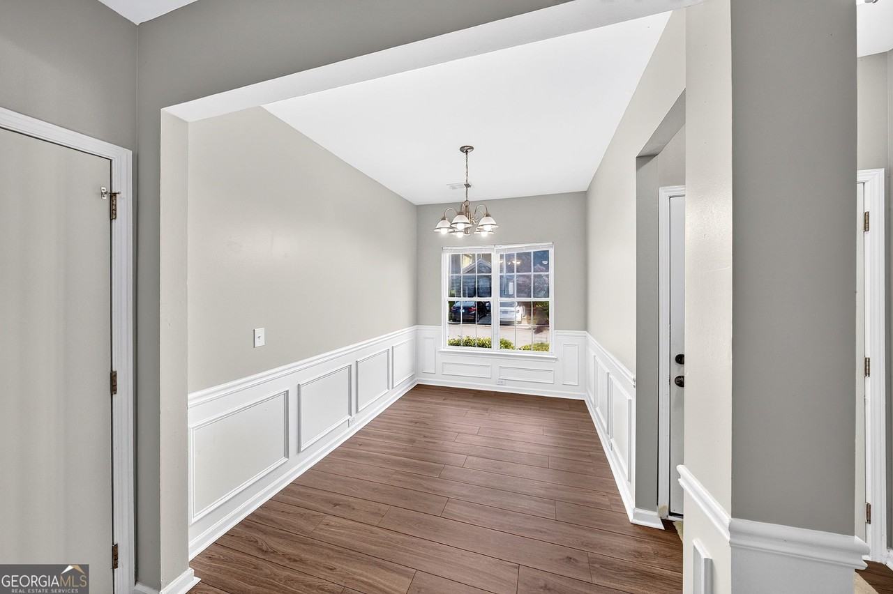 4852 Tangerine Cir - Photo 5 of 39
