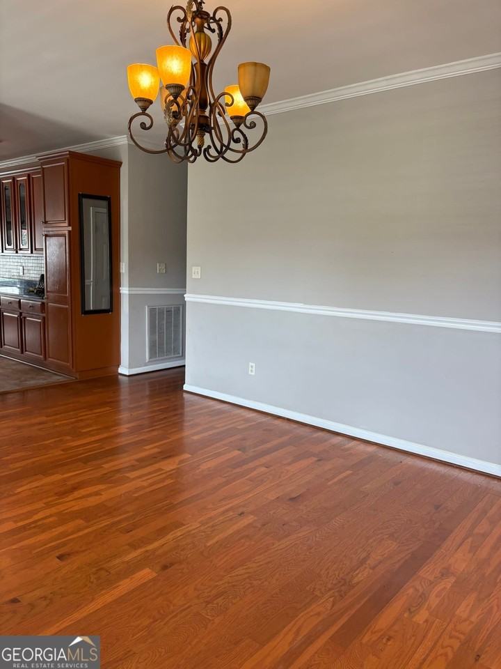 403 St Dunstans Ct - Photo 4 of 37