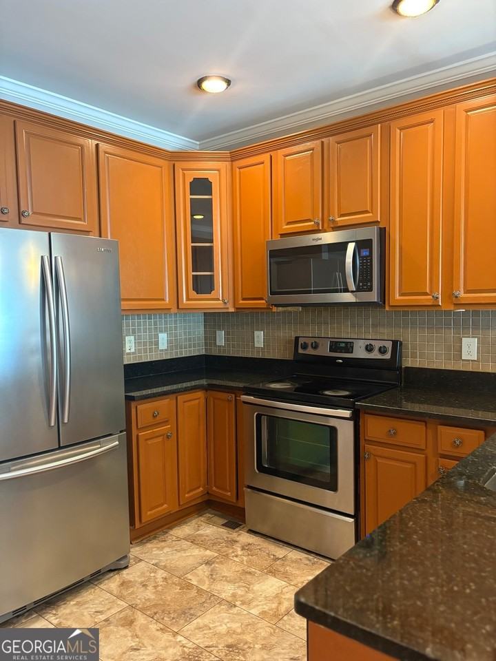403 St Dunstans Ct - Photo 6 of 37
