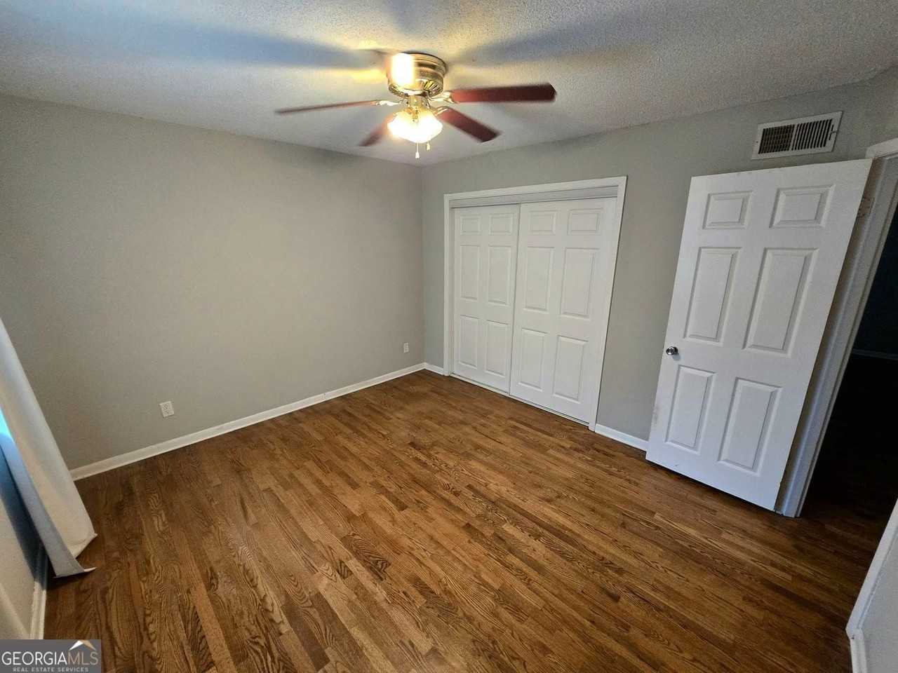 1600 Briarcliff Rd Ne - Photo 2 of 7
