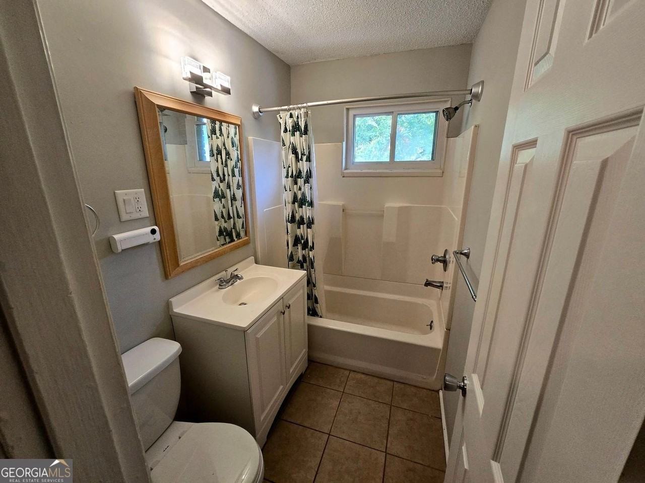 1600 Briarcliff Rd Ne - Photo 4 of 7