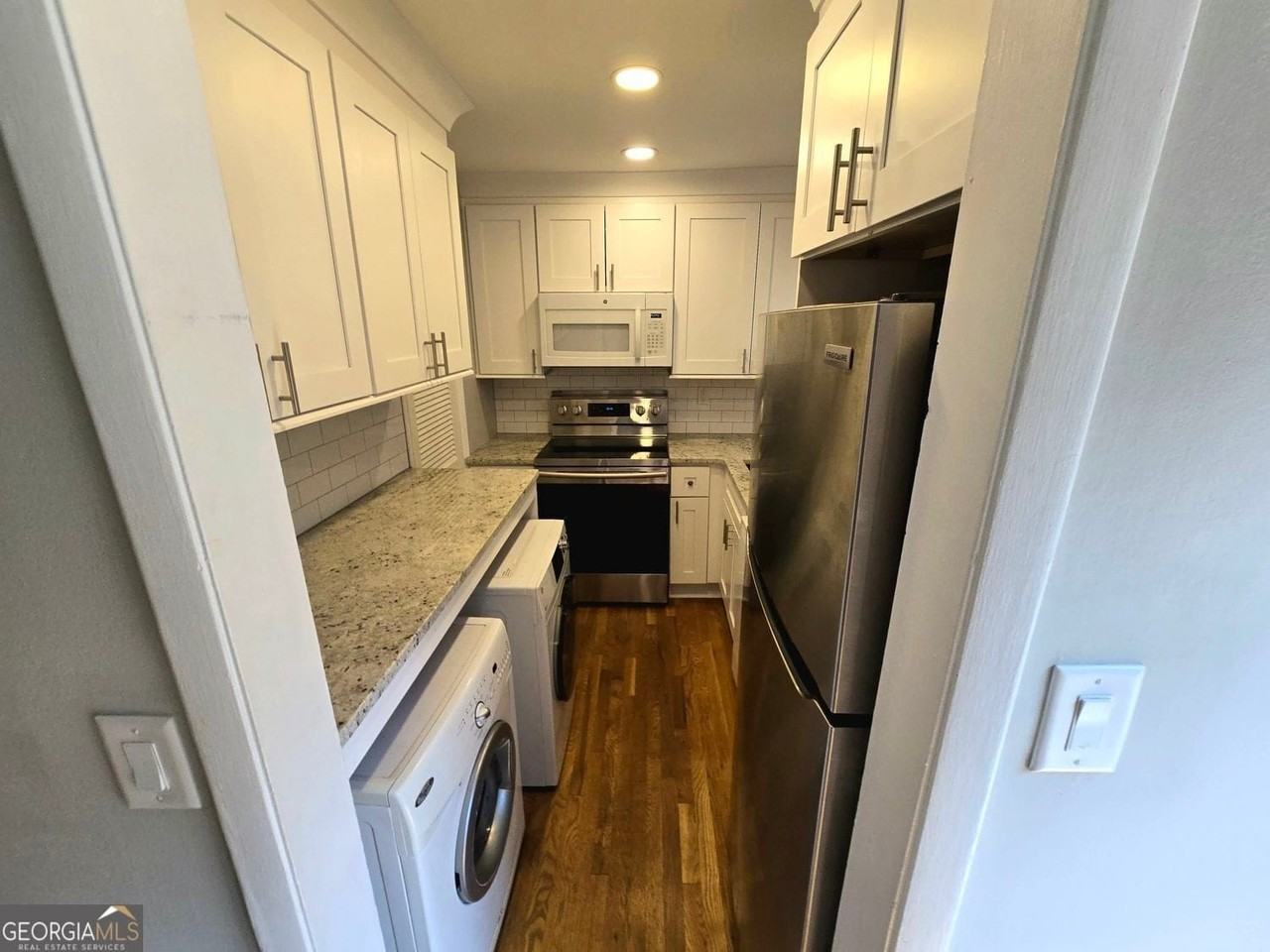 1600 Briarcliff Rd Ne - Photo 6 of 7