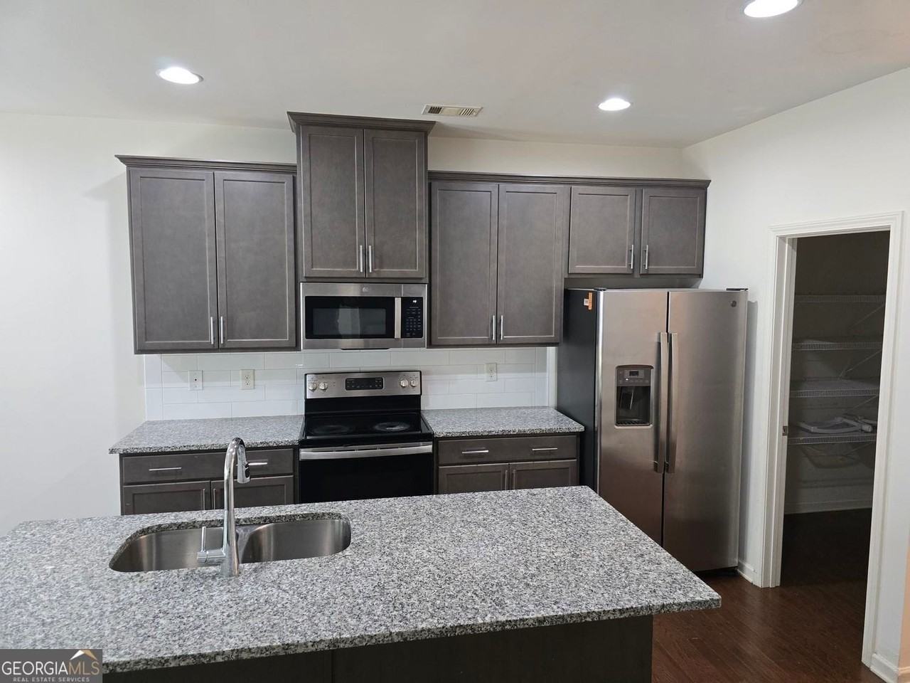 5272 Mill Way - Photo 7 of 16