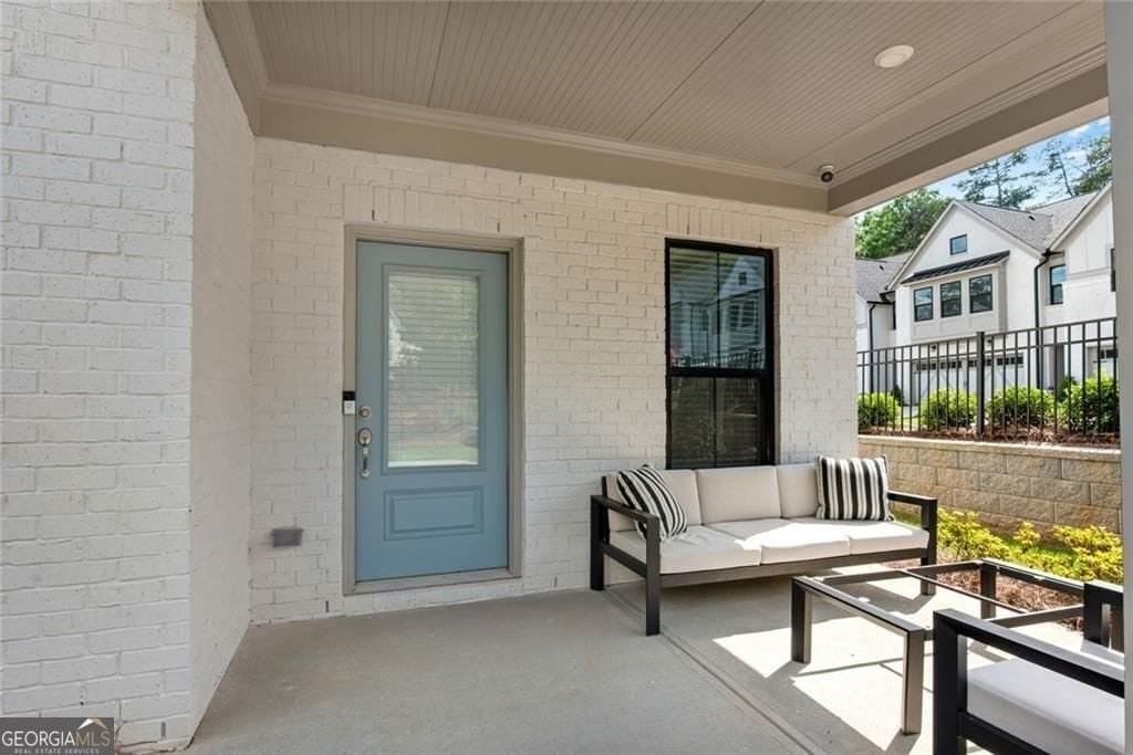 400 Renwood Trl - Photo 3 of 50