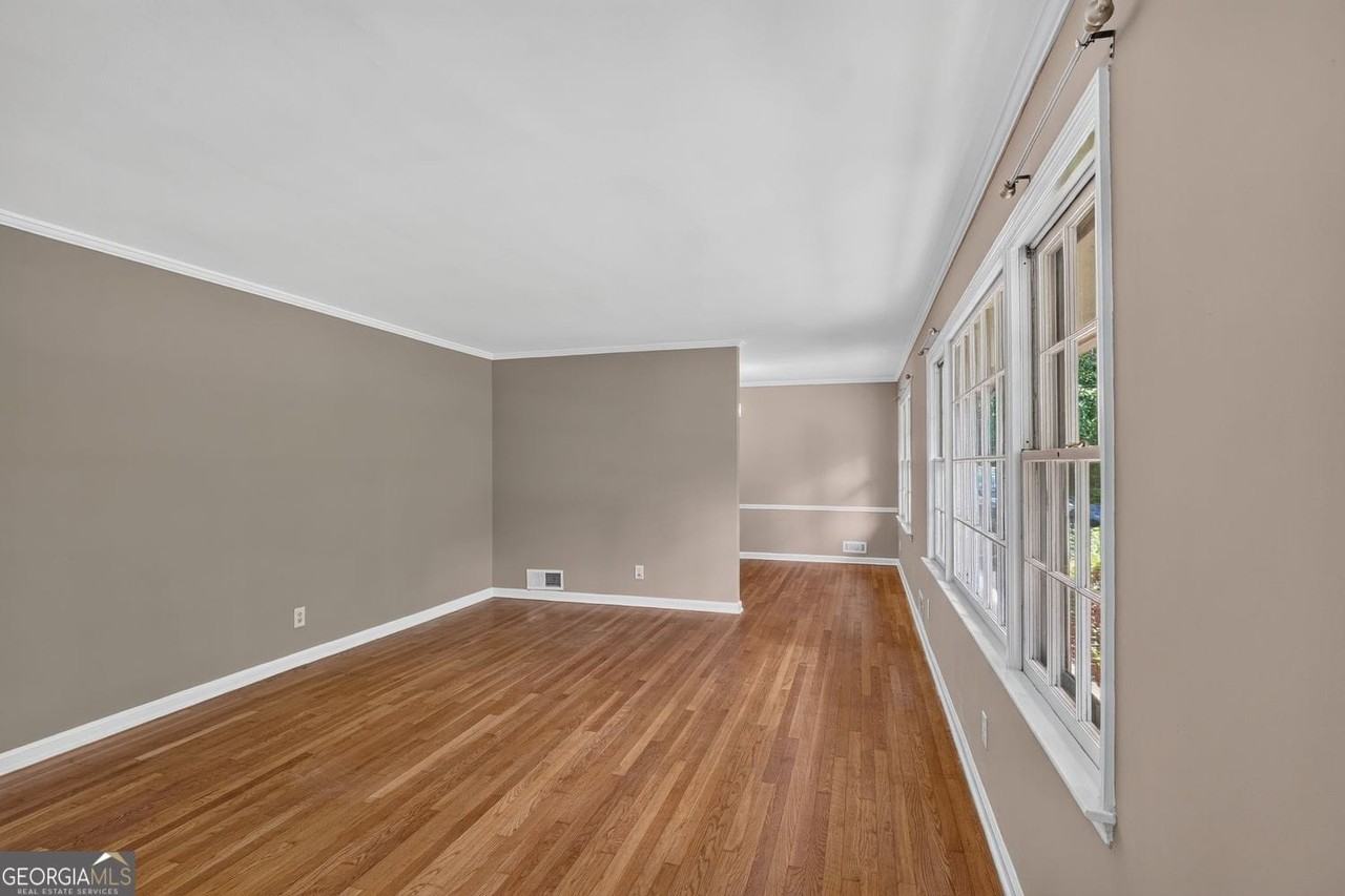 6858 Brandon Mill Rd - Photo 3 of 25