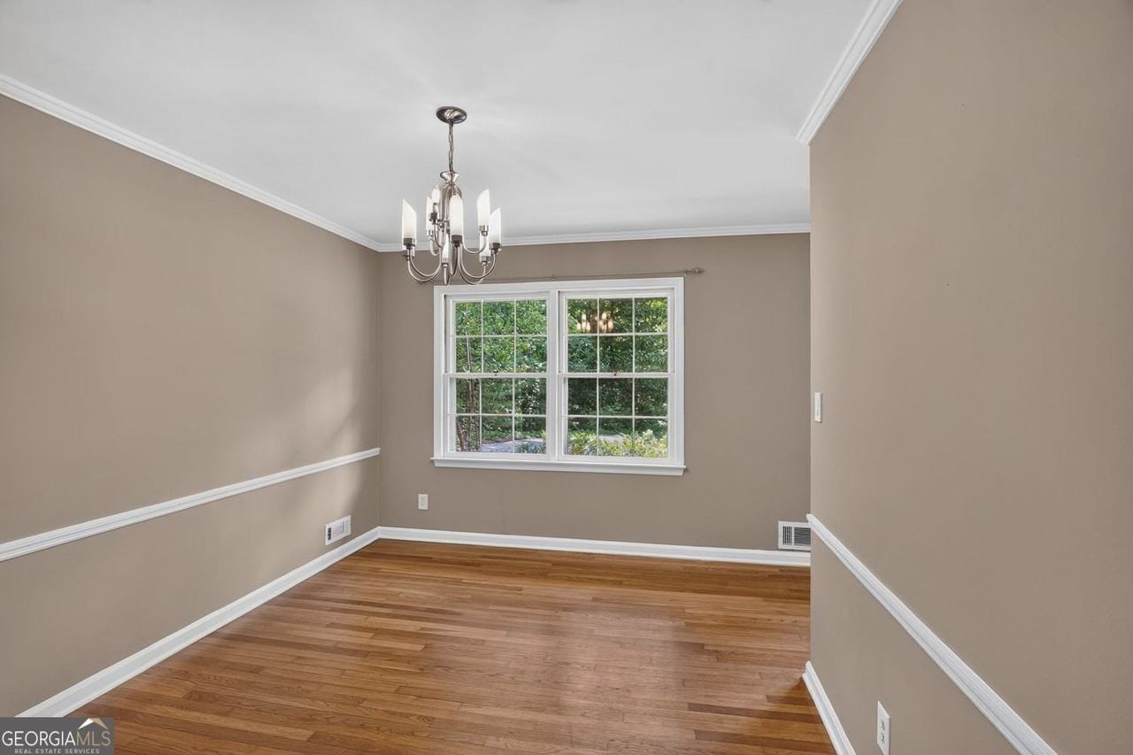 6858 Brandon Mill Rd - Photo 5 of 25