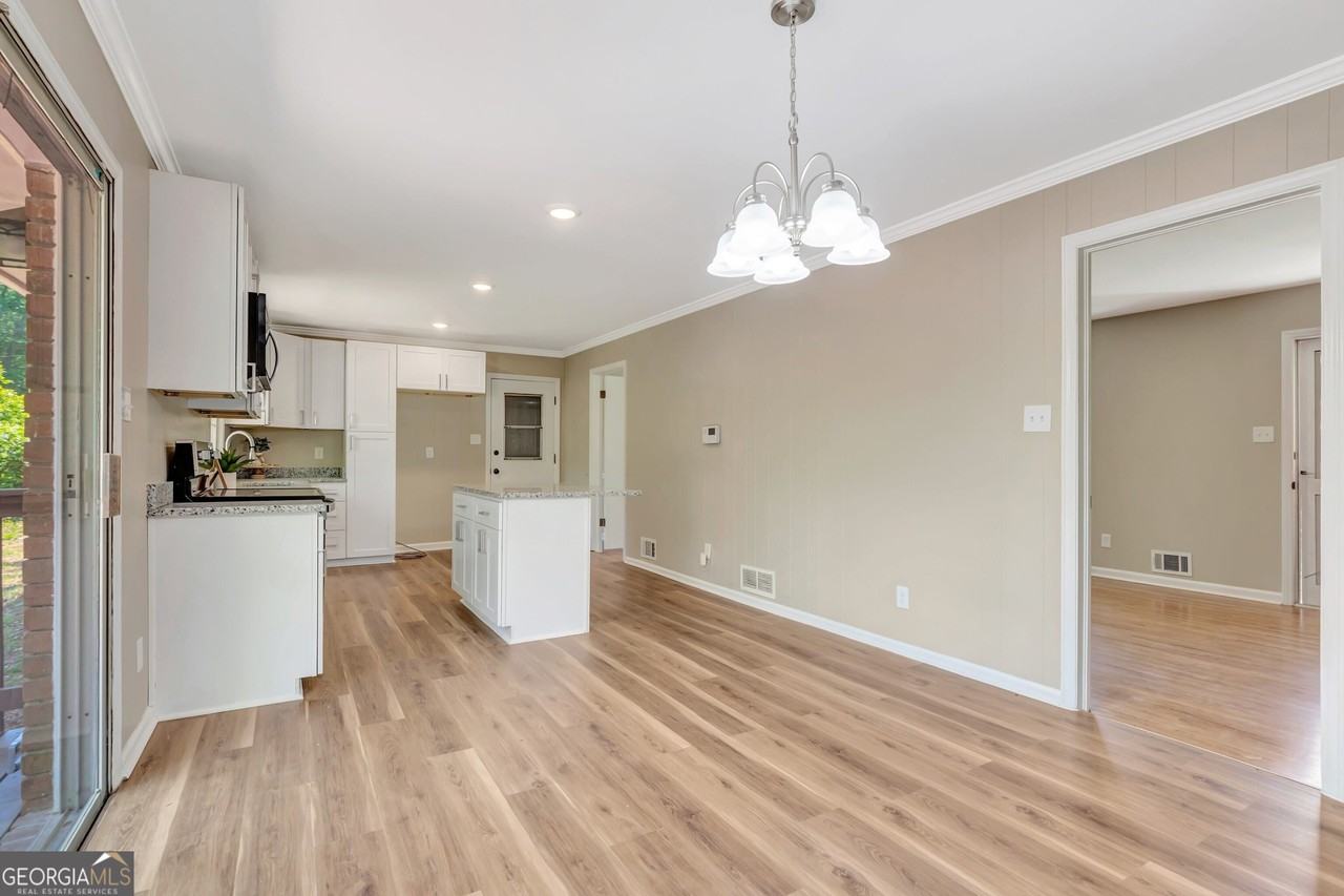 335 Kelly Dr - Photo 6 of 17