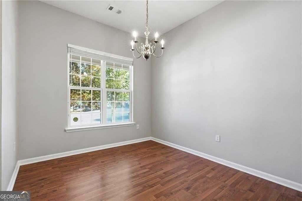 218 Ranier Ct - Photo 4 of 28