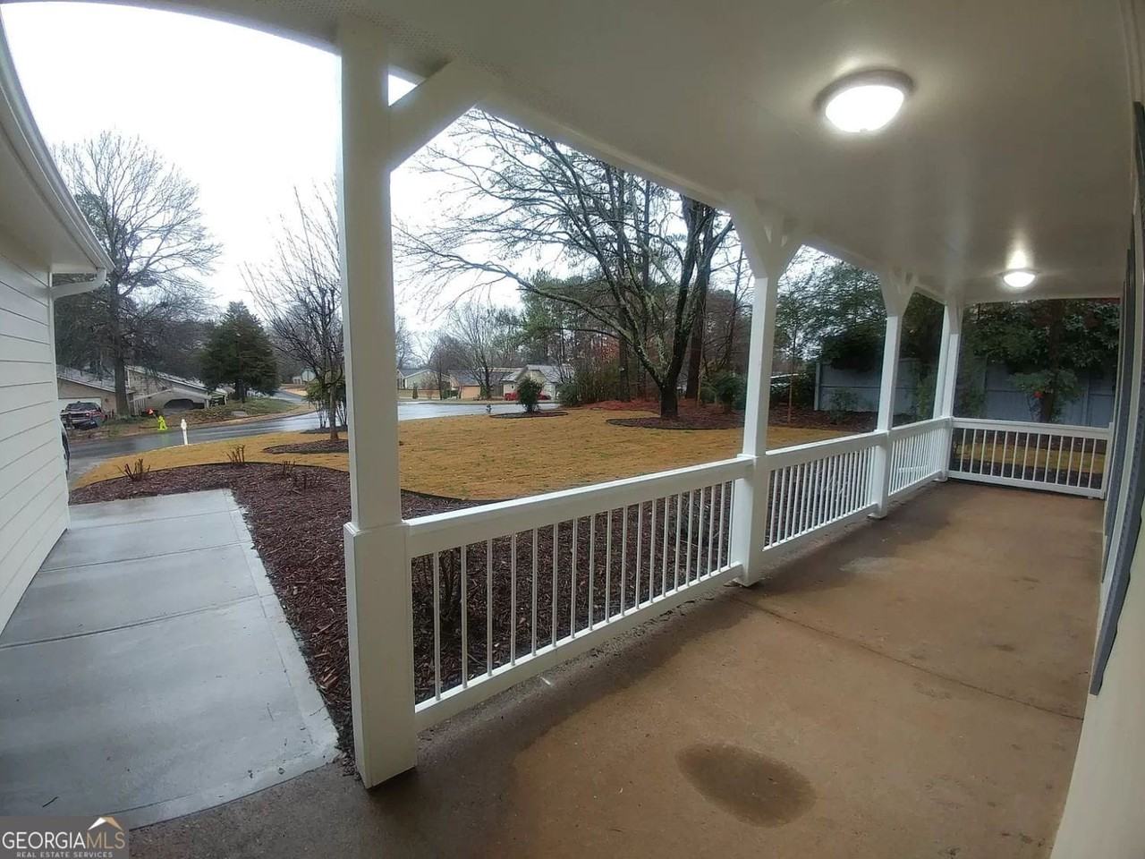 50 Parkmont Dr - Photo 2 of 15