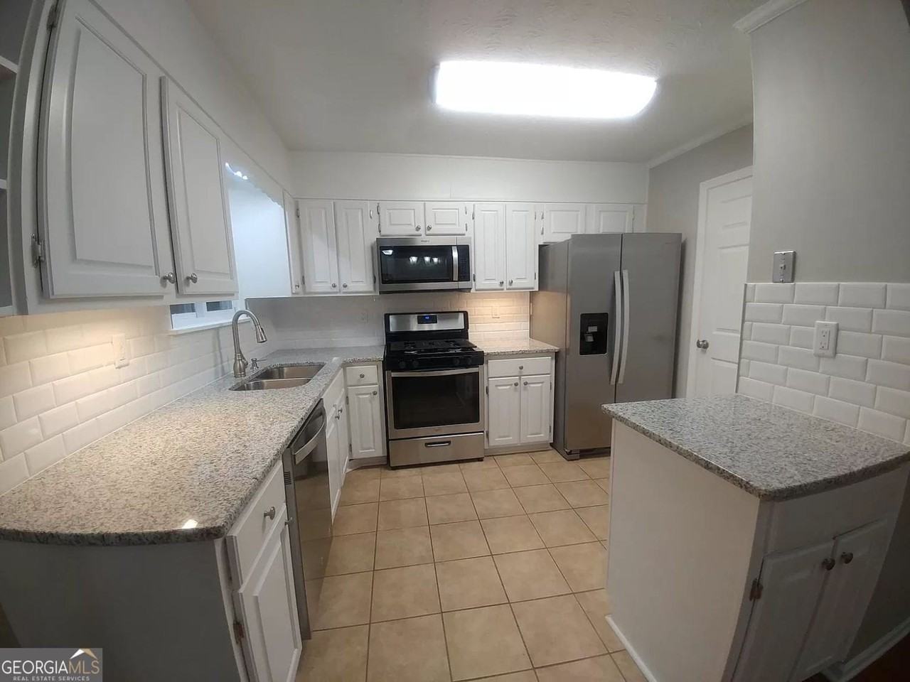 50 Parkmont Dr - Photo 3 of 15