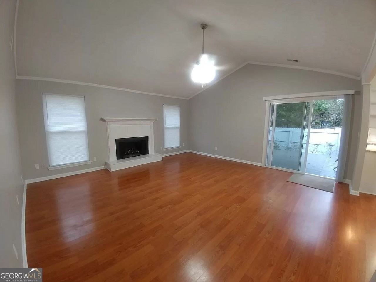 50 Parkmont Dr - Photo 6 of 15