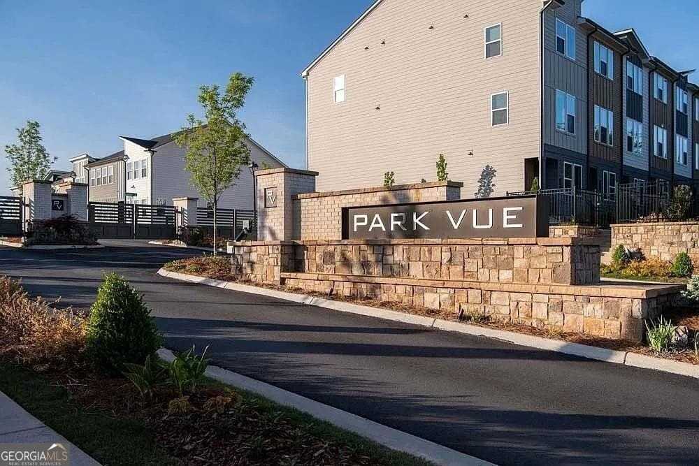 1621 Gunnin Trce Nw