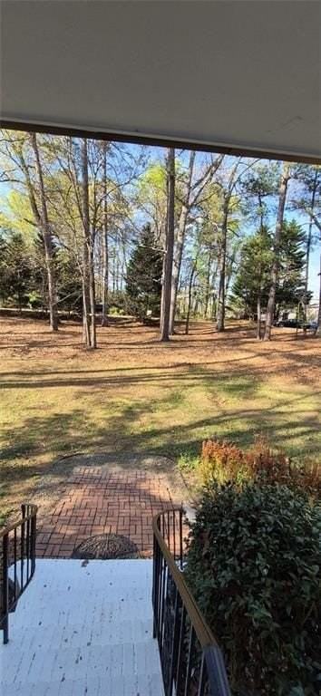 605 Dalrymple Rd - Photo 4 of 21