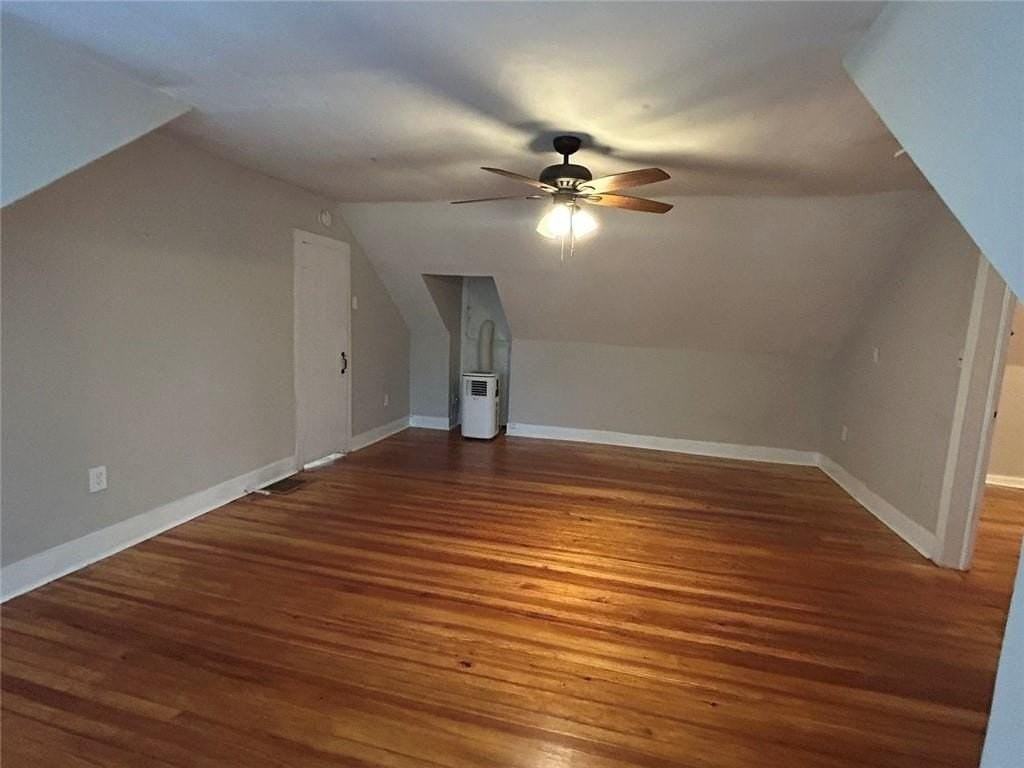 444 Burlington Rd Ne - Photo 4 of 22