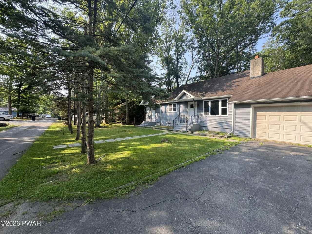 6 Oak Dr - Photo 5 of 19