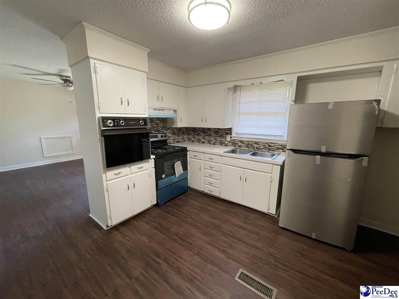 3306 E Bennett Dr - Photo 2 of 11