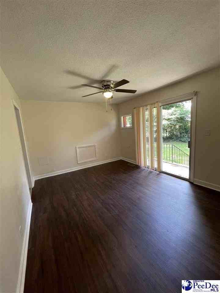 3306 E Bennett Dr - Photo 5 of 11