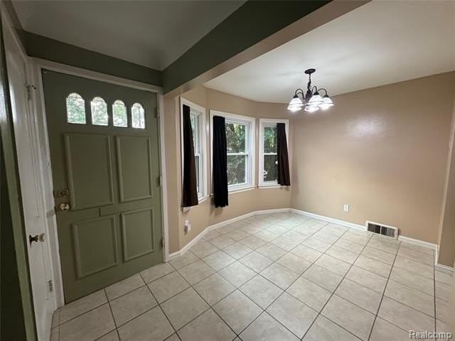 15801 Centralia - Photo 2 of 28