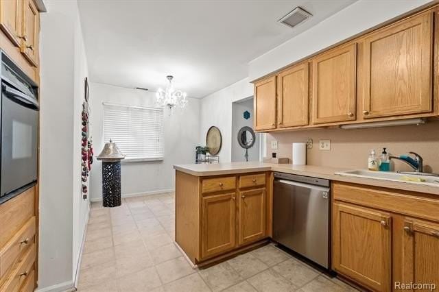 42160 Woodward Ave #18 - Photo 6 of 17