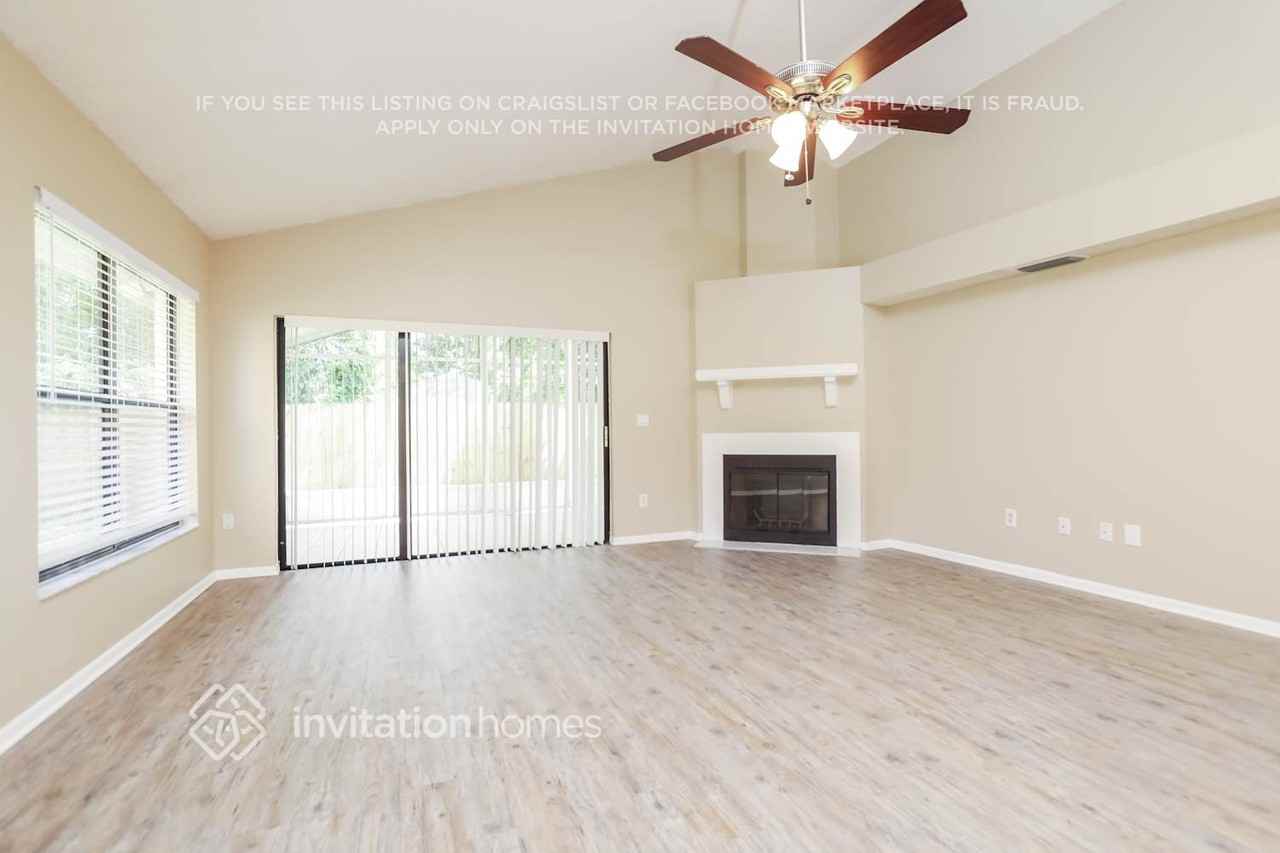 391 Cidermill Pl - Photo 5 of 20