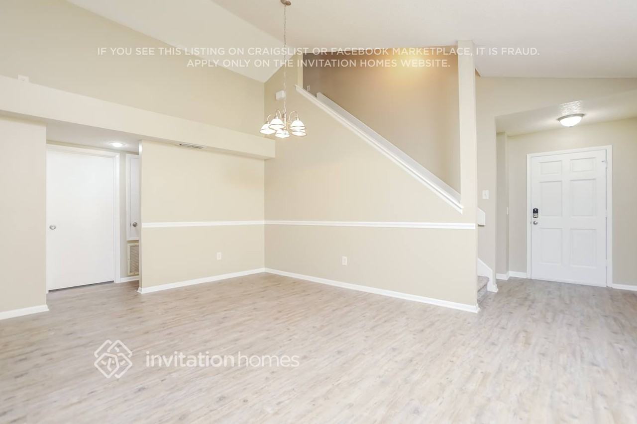 391 Cidermill Pl - Photo 3 of 20