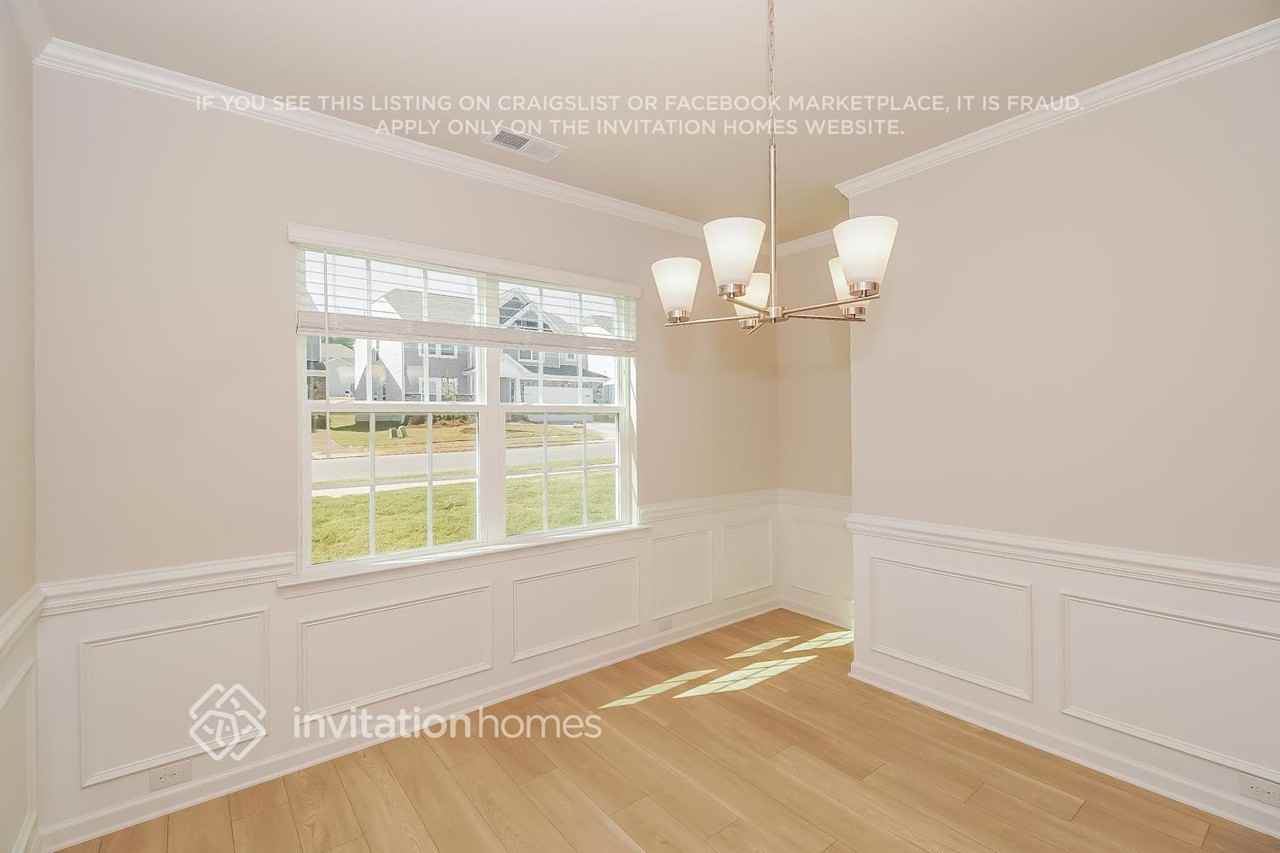 7334 Echoing Hills Ln - Photo 7 of 22
