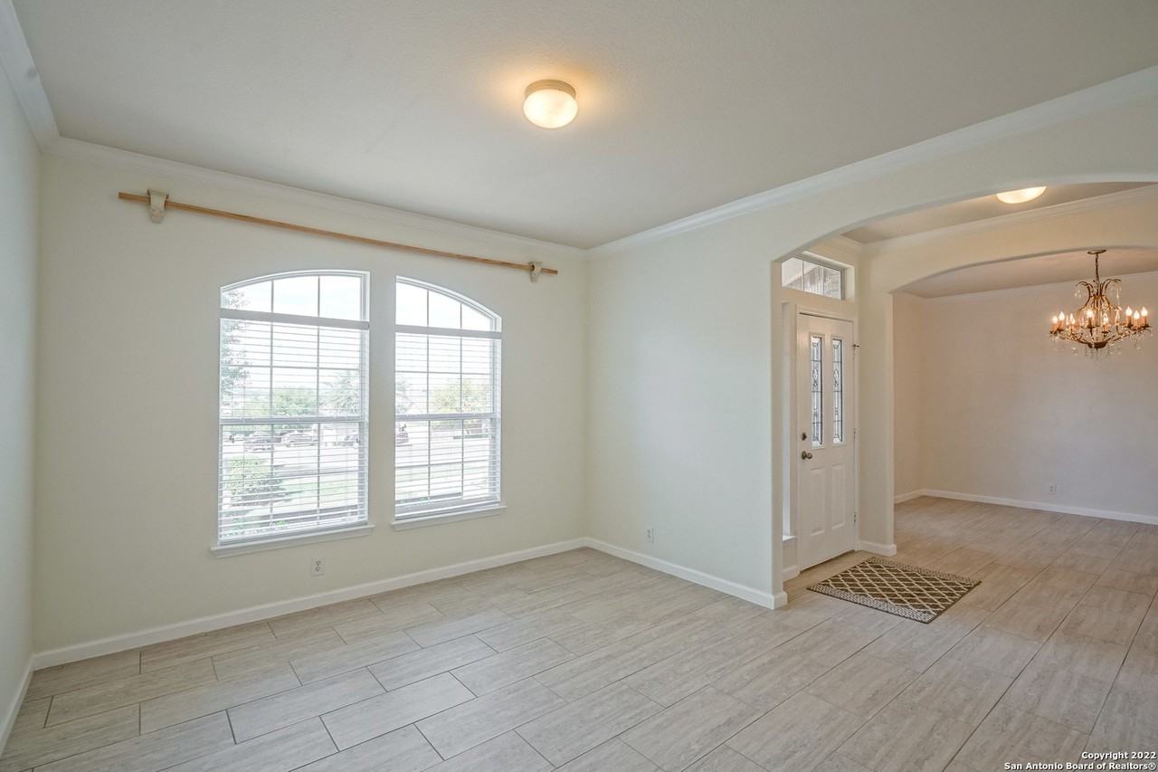 24002 Buckthorn Pass - Photo 5 of 41