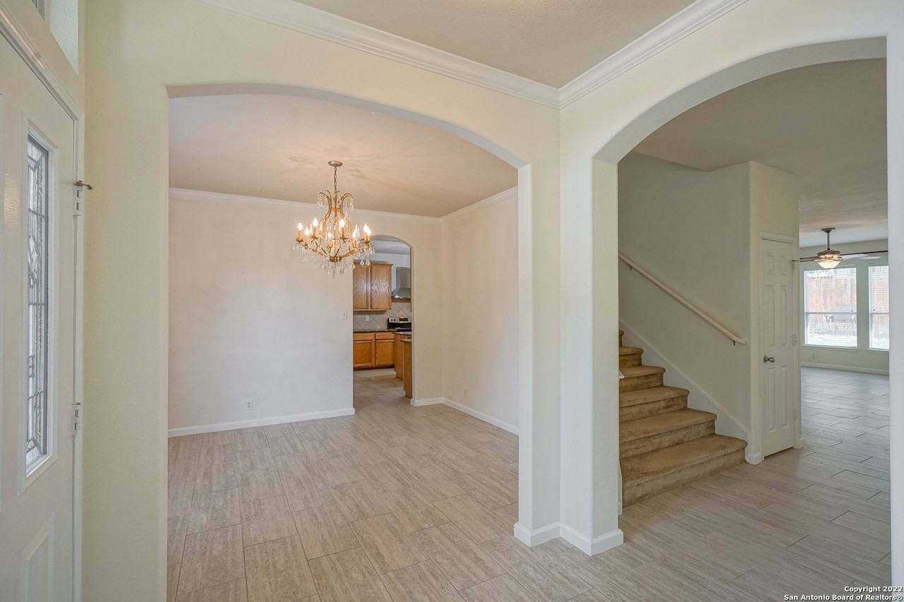 24002 Buckthorn Pass - Photo 6 of 41