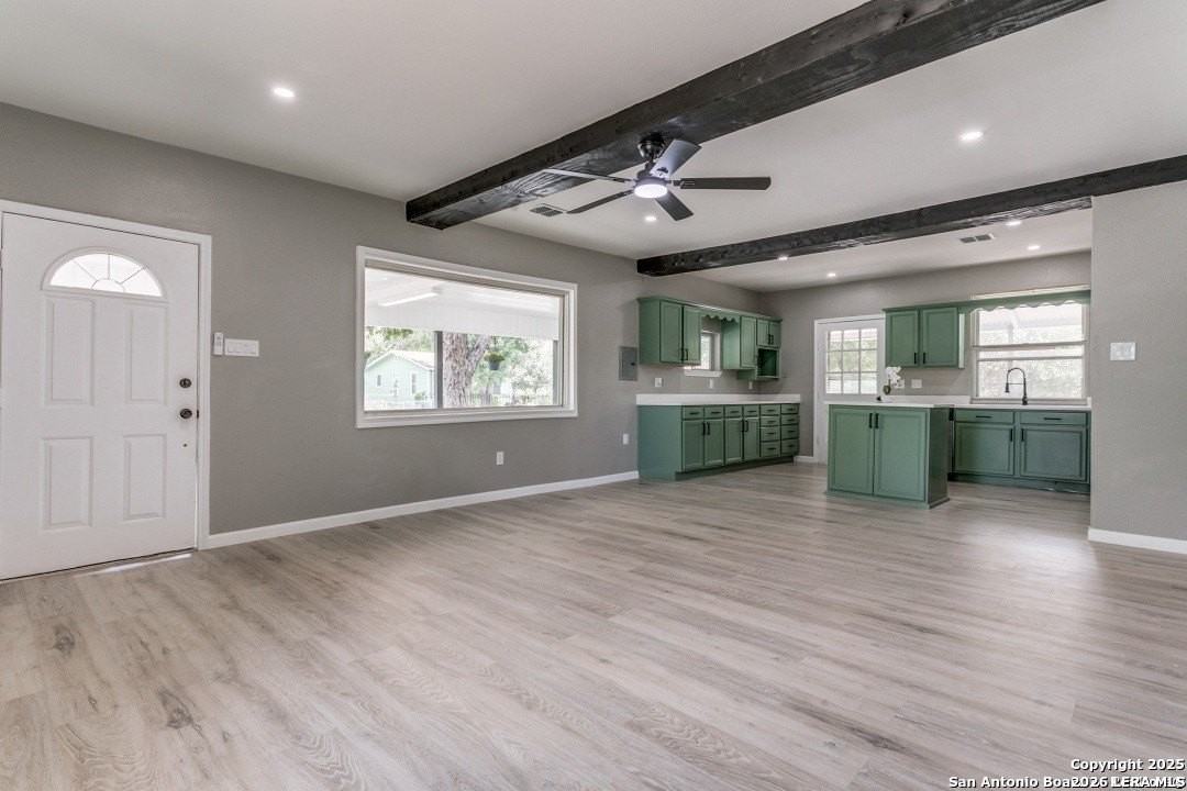 716 Vickers Ave - Photo 7 of 21