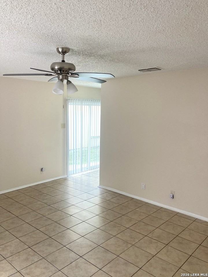 4339 Lehman Dr - Photo 2 of 16