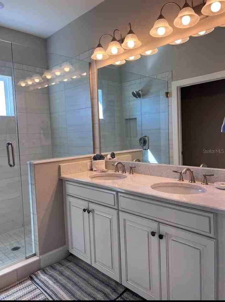 5569 Cannes Cir - Photo 6 of 16