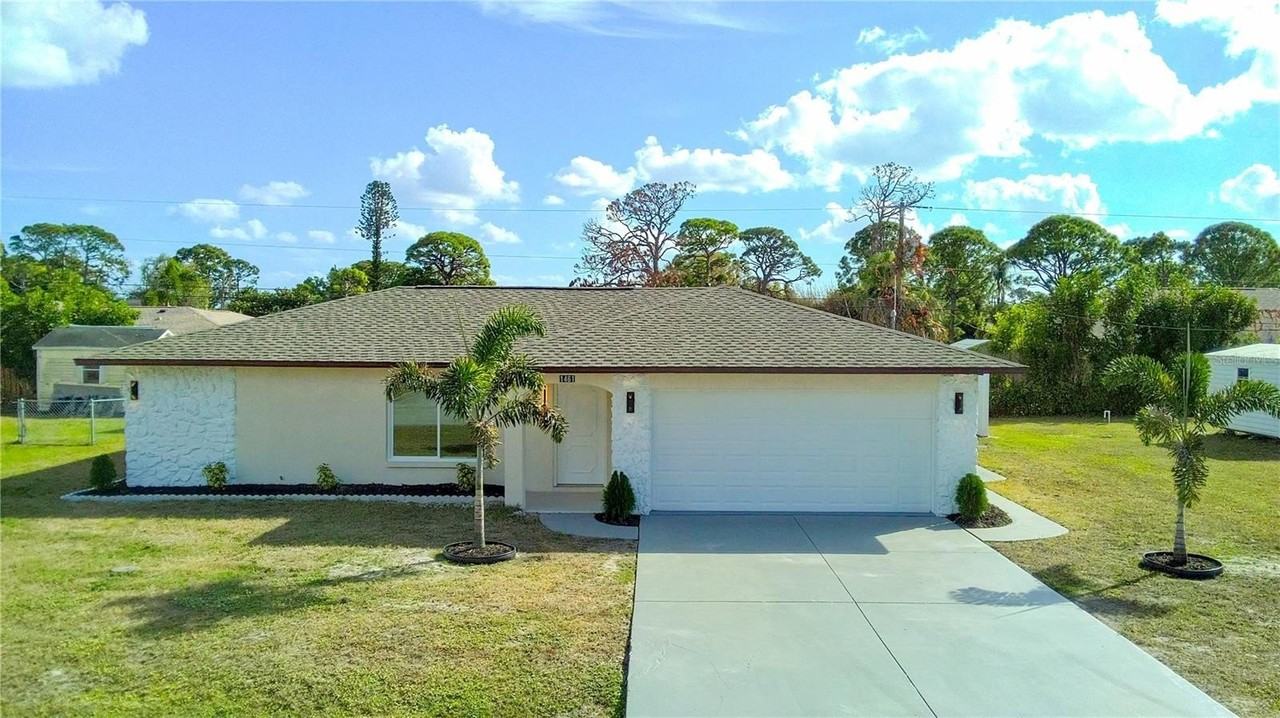 1461 Royal Rd - Photo 2 of 50