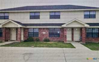 1010 Lansberry Ct #B - Photo 1 of 1