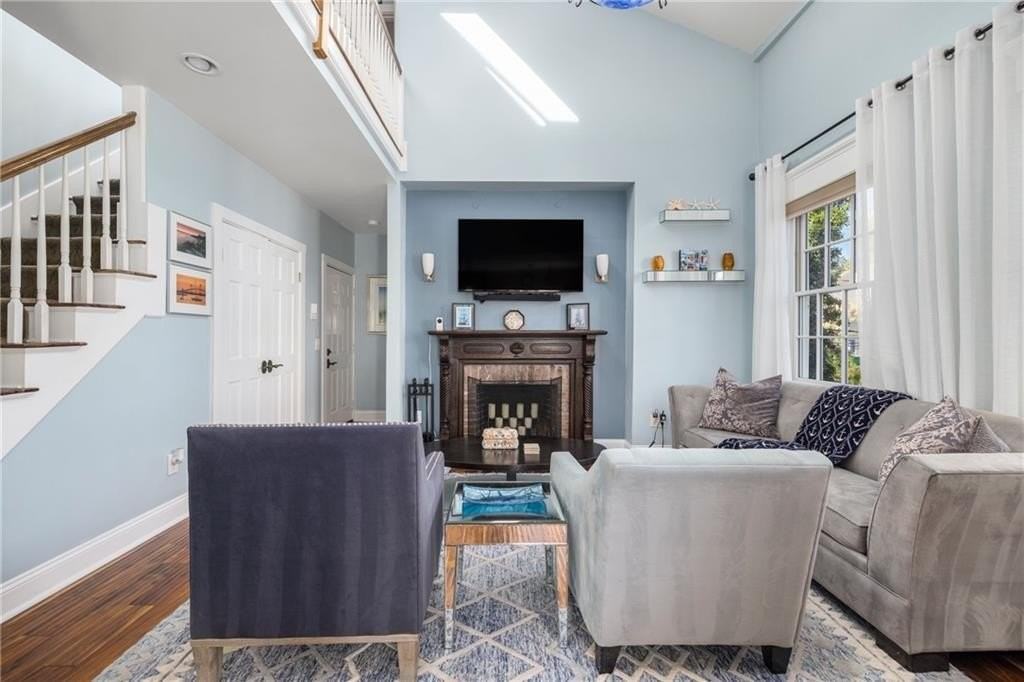 75 Pelham St #C - Photo 2 of 36