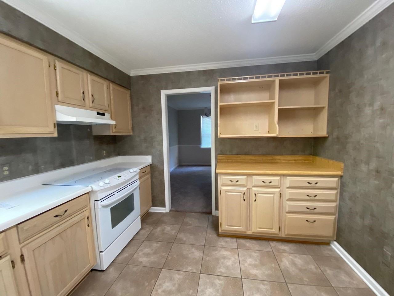 3008 Harpers Ferry Dr - Photo 7 of 35
