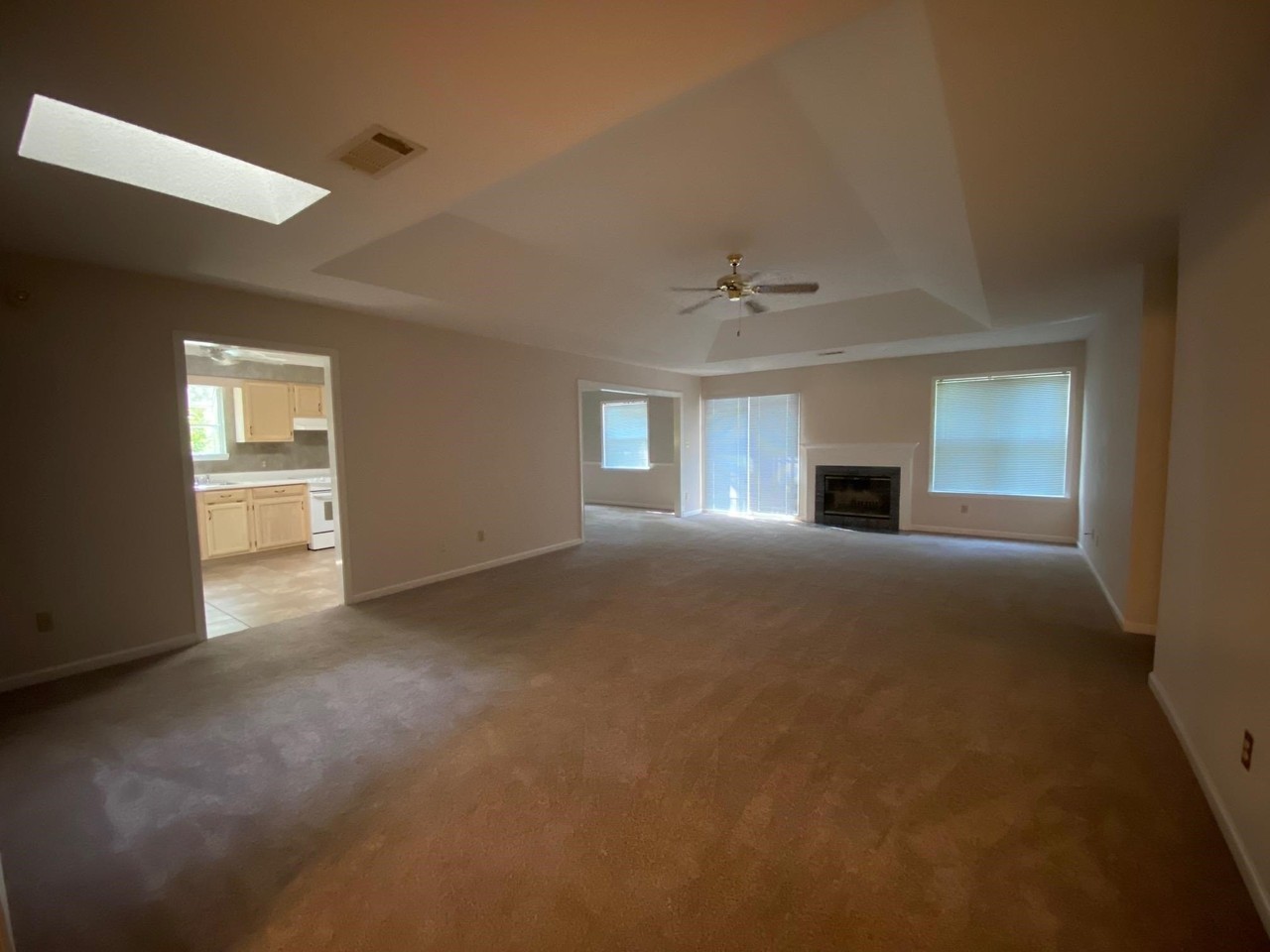 3008 Harpers Ferry Dr - Photo 6 of 38