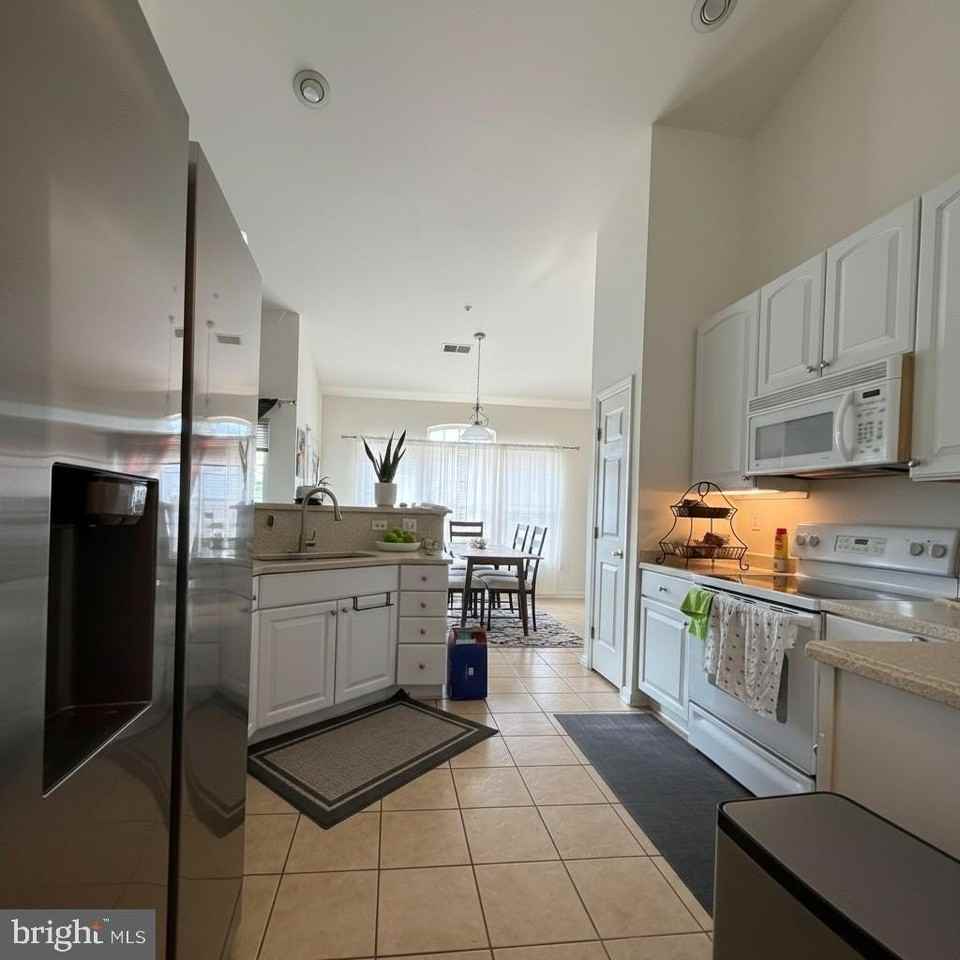 2608 Hoods Mill Ct #401 - Photo 4 of 10