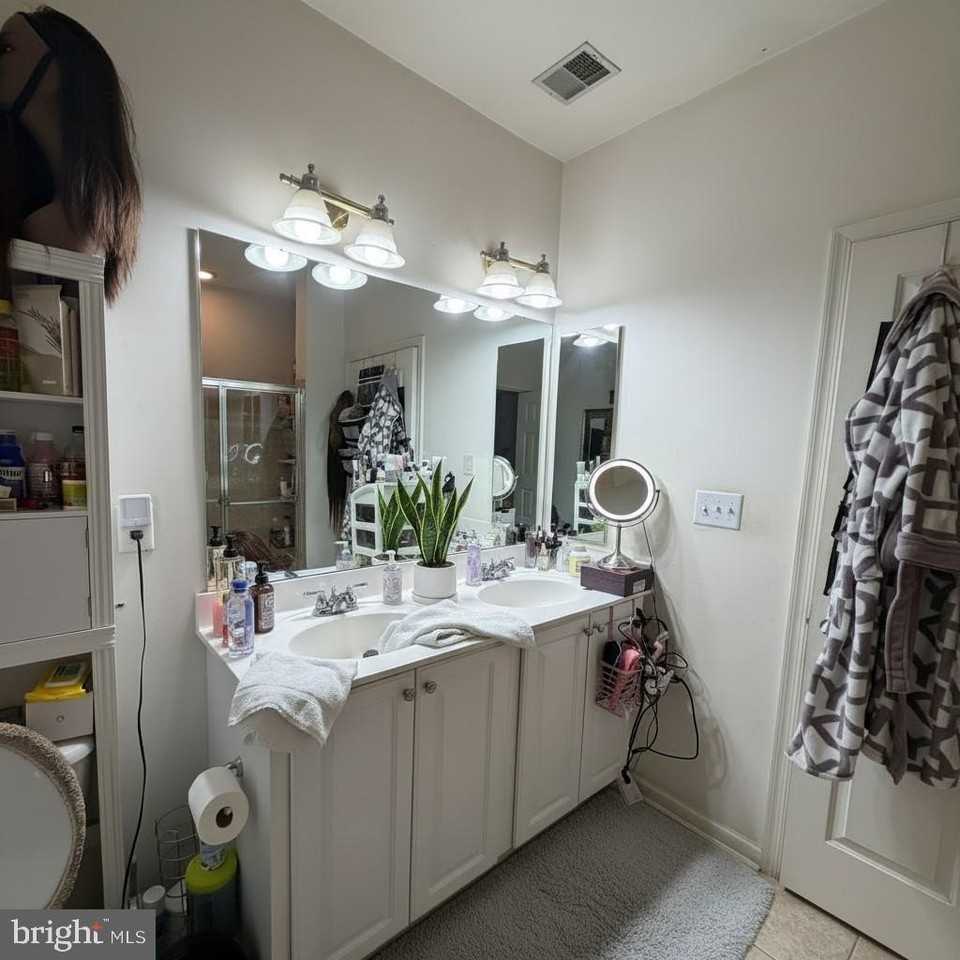 2608 Hoods Mill Ct #401 - Photo 6 of 10