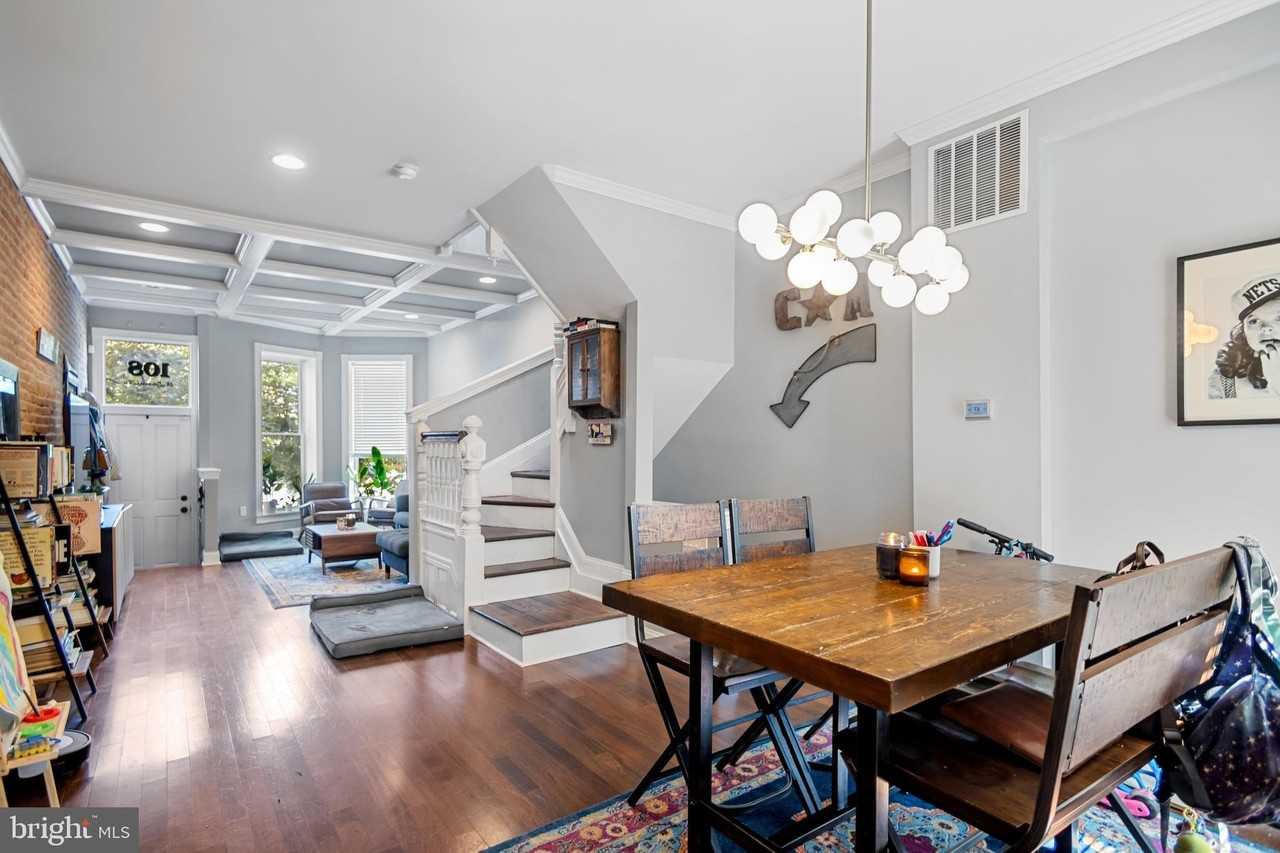 108 N Lakewood Ave - Photo 4 of 20