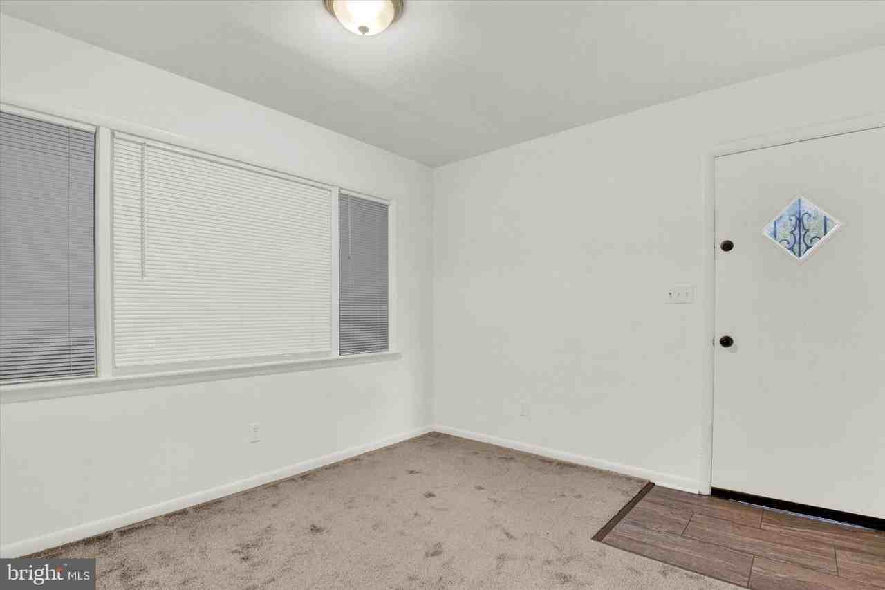 2738 Bird View Rd - Photo 7 of 23