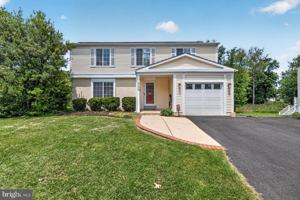 featured image of 4009 Shallow Brook Ln