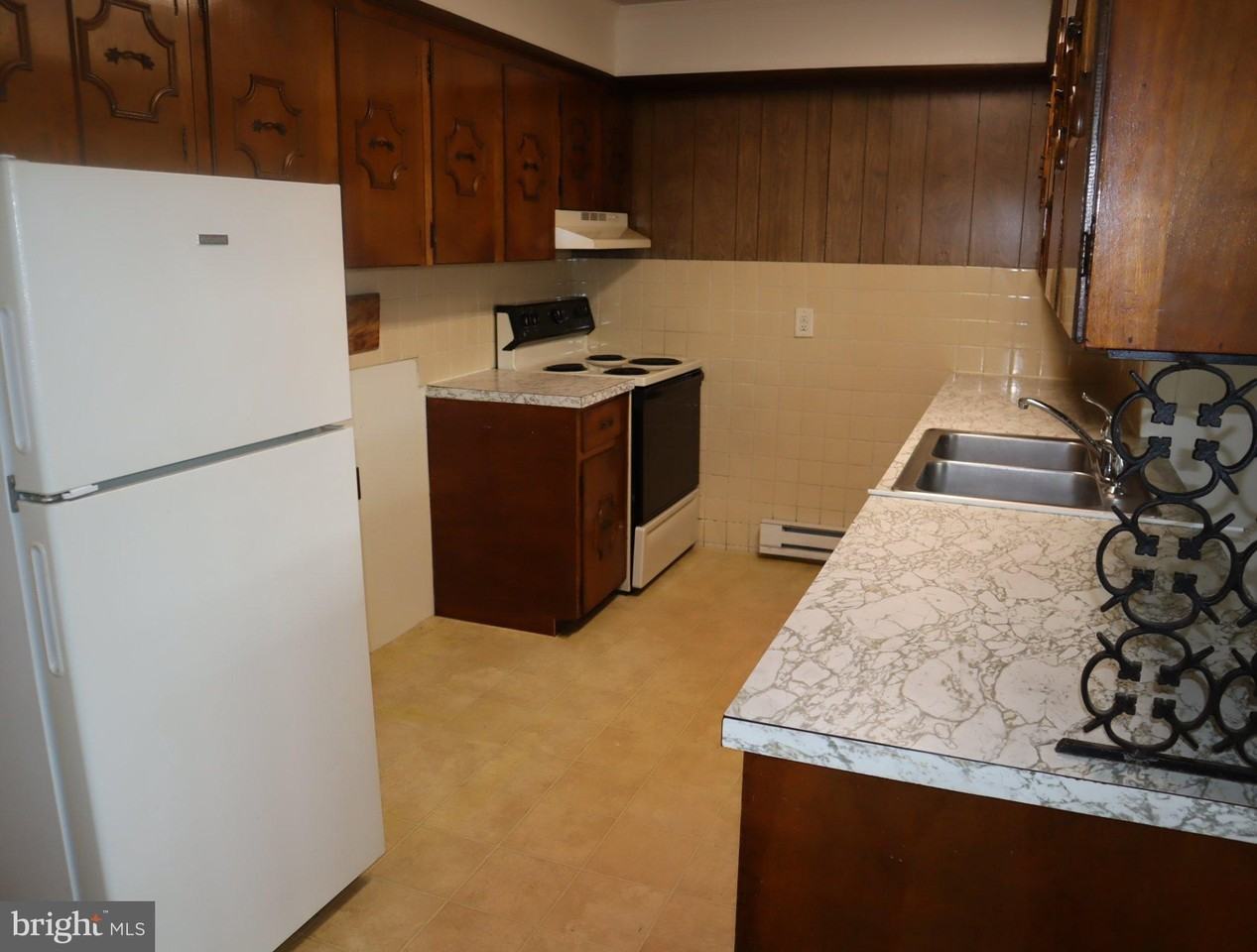 319 Camden Ave #F - Photo 6 of 13