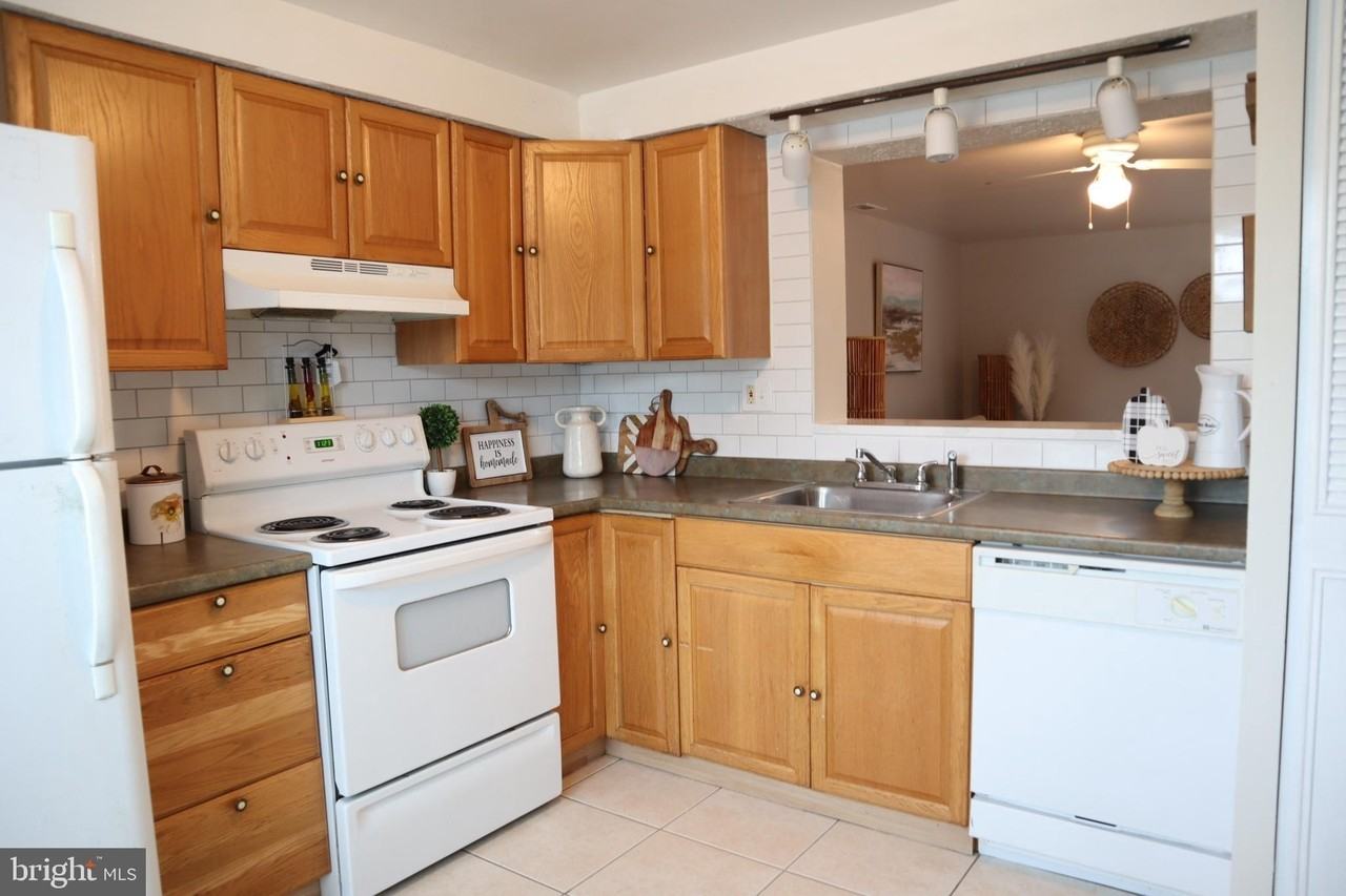 39 Victoria Manor Ct - Photo 4 of 13