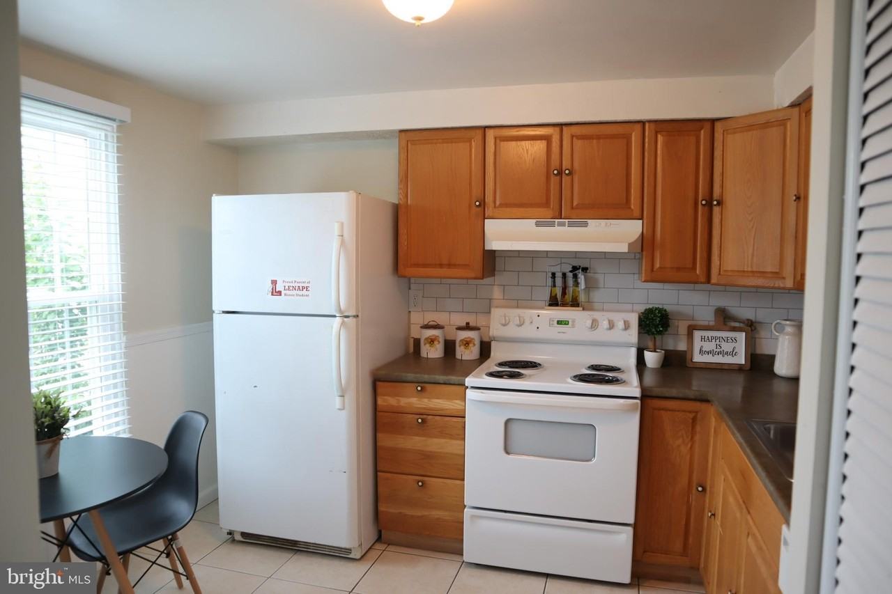 39 Victoria Manor Ct - Photo 5 of 13